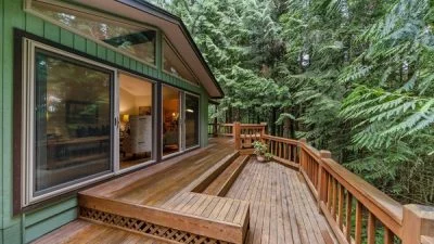 Deck construction